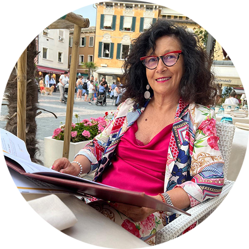 <b>Ivonne Capelli</b>